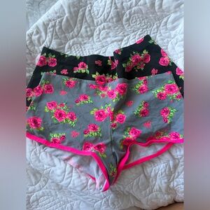 2 Pairs of PINK Victoria's Secret Rose Floral Low Rise Boyshorts with Pink Roses